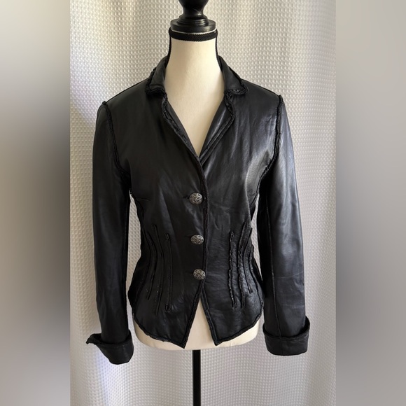 Danier Jackets & Blazers - DANIER Y2K black leather Jacket size XS